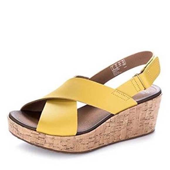 clarks yellow wedges